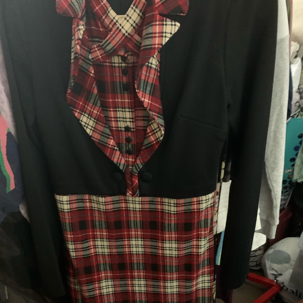 Dress - Picture 2 of 7